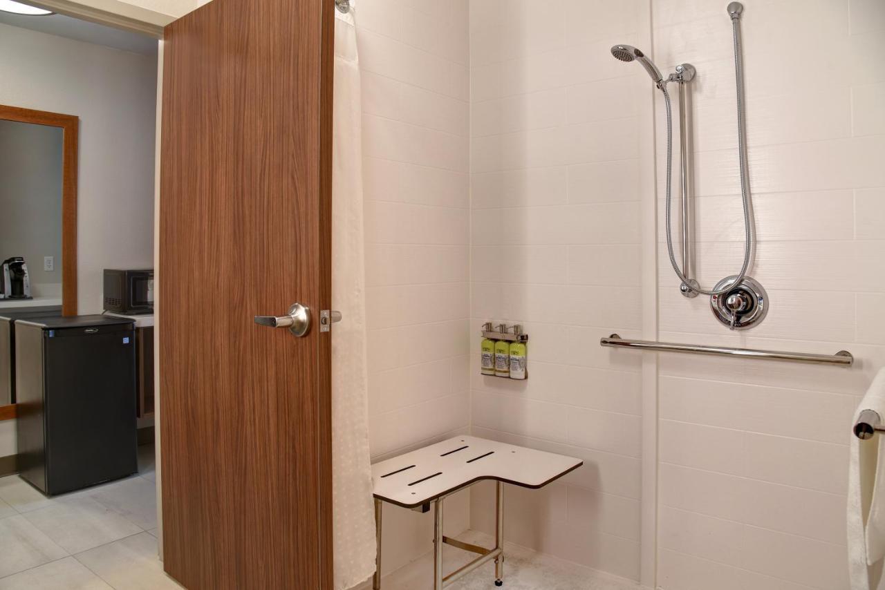 Holiday Inn Express & Suites - Ottawa By Ihg Extérieur photo