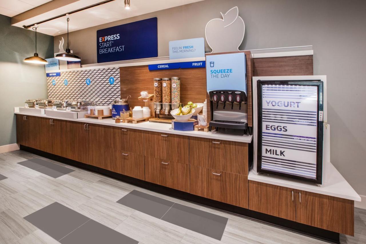 Holiday Inn Express & Suites - Ottawa By Ihg Extérieur photo